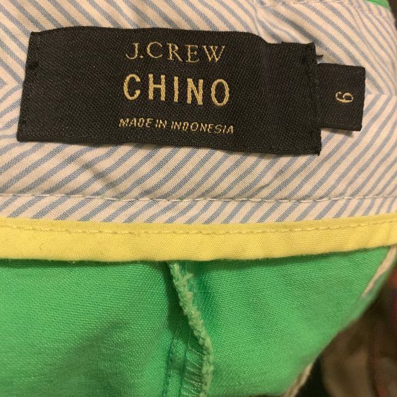 COPY - 💐J. Crew Women's Green Chino short - Picture 7 of 7